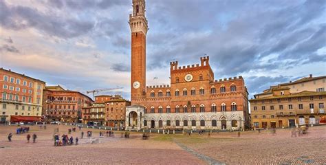 Gaily Tours & Excursions in Italy: Gay Siena 